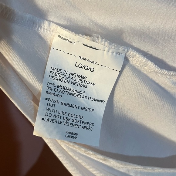 Under Armour Modal WHITE Long Sleeve Cut Out yoga First pic reference only Large - Picture 5 of 7